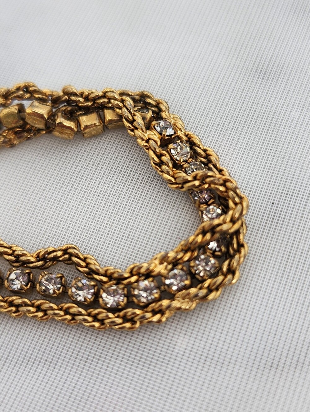 Vintage Gold Tone & Rhinestone  Twisted Weaved Rope Chain Bracelet    sz 6.5" - Picture 5 of 6